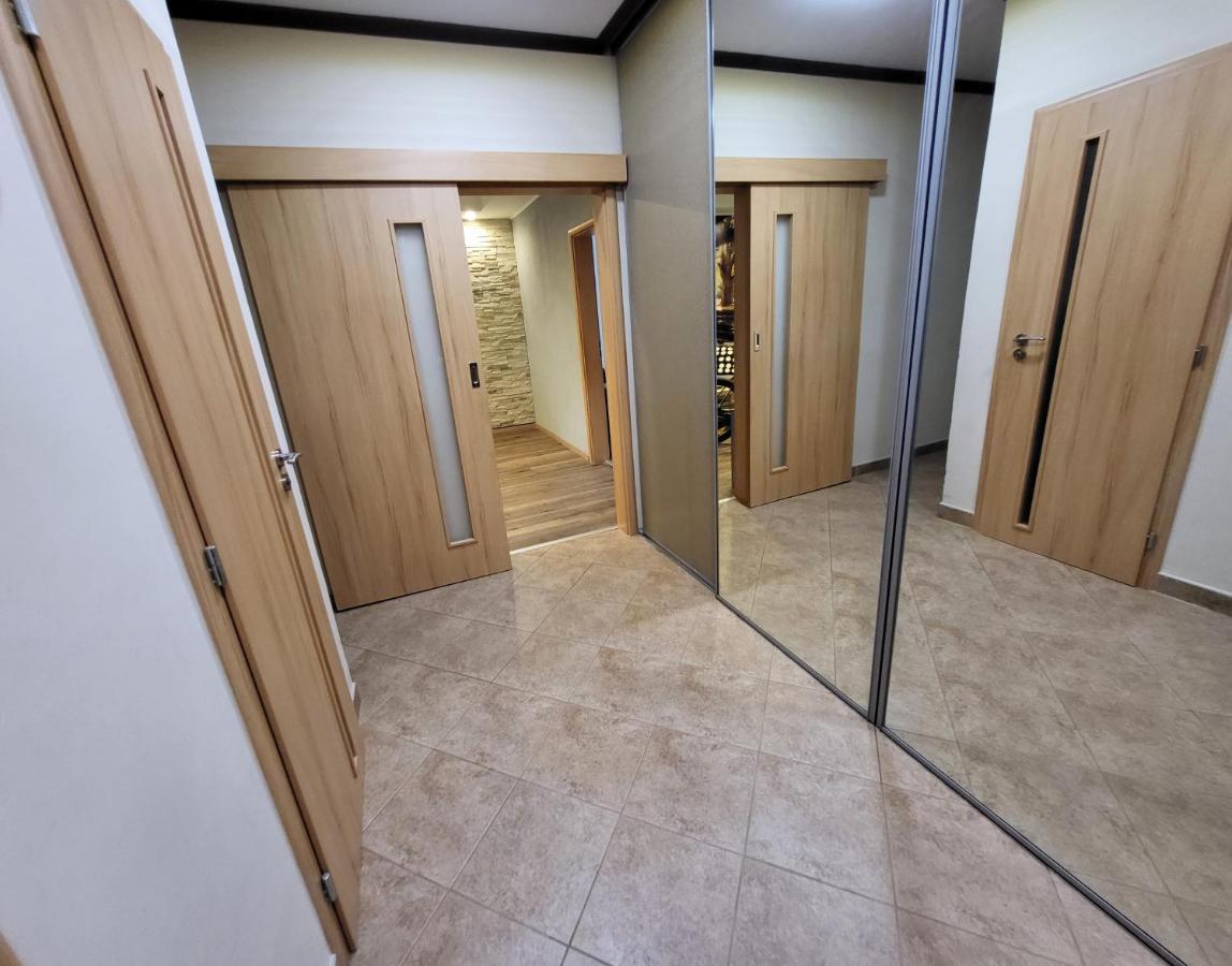Apartman George 브라티슬라바 외부 사진